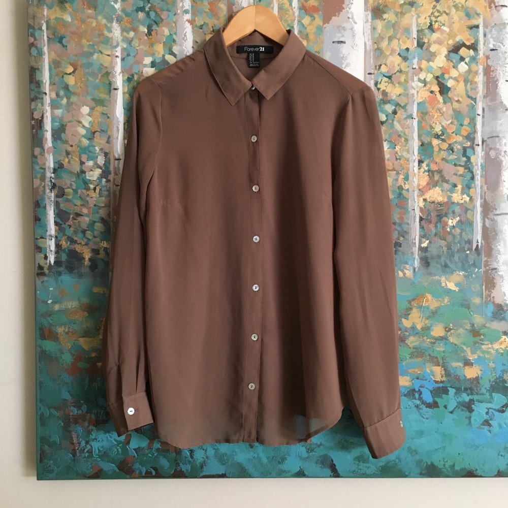 Forever 21 Brown Pleated Button Down Dress Shirt M F21
